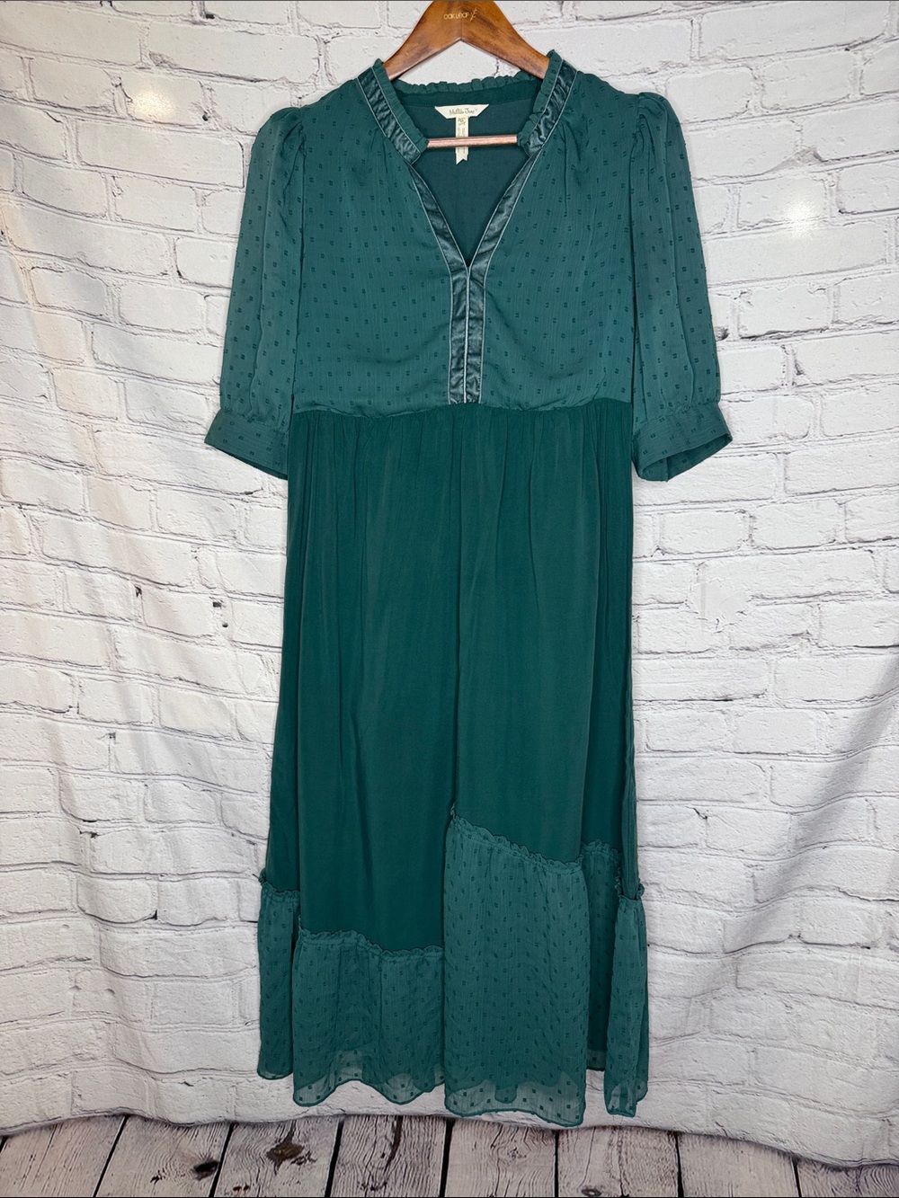 Matilda Jane Green Swiss Dot Midi Dress Size Medium Excellent Condition
